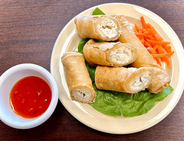 Crab Rangoon Sticks (3pcs) 🦀.