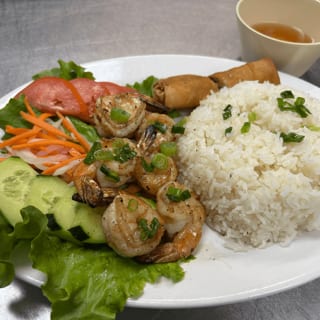 Grilled Shrimp & Egg Roll Plate