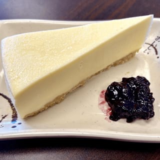 🍰 House-Made Cheesecake