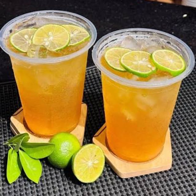 Fresh Lemonade Ice Tea.